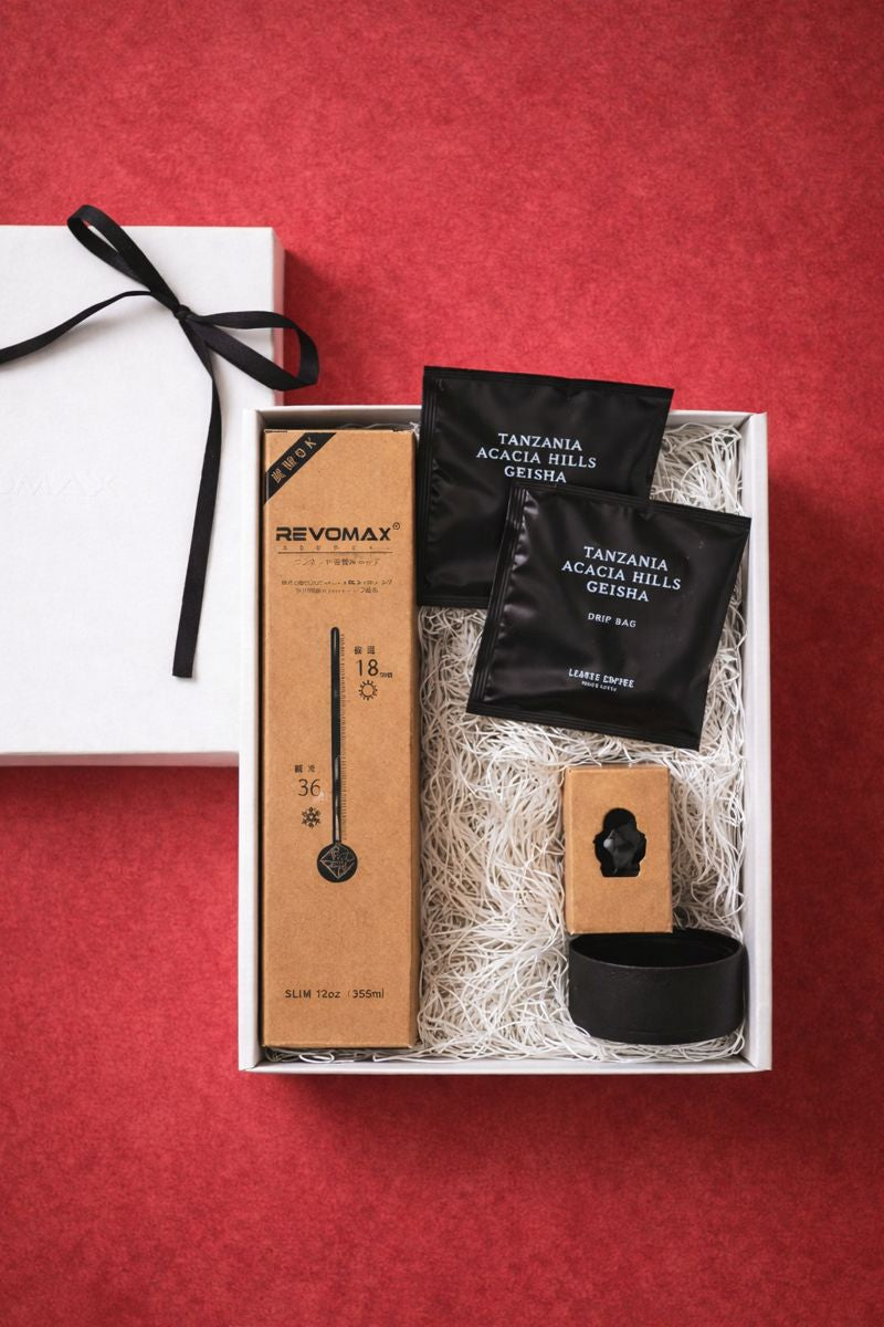 Premium-gift-box-with-coffee-and-REVOMAX.jpg